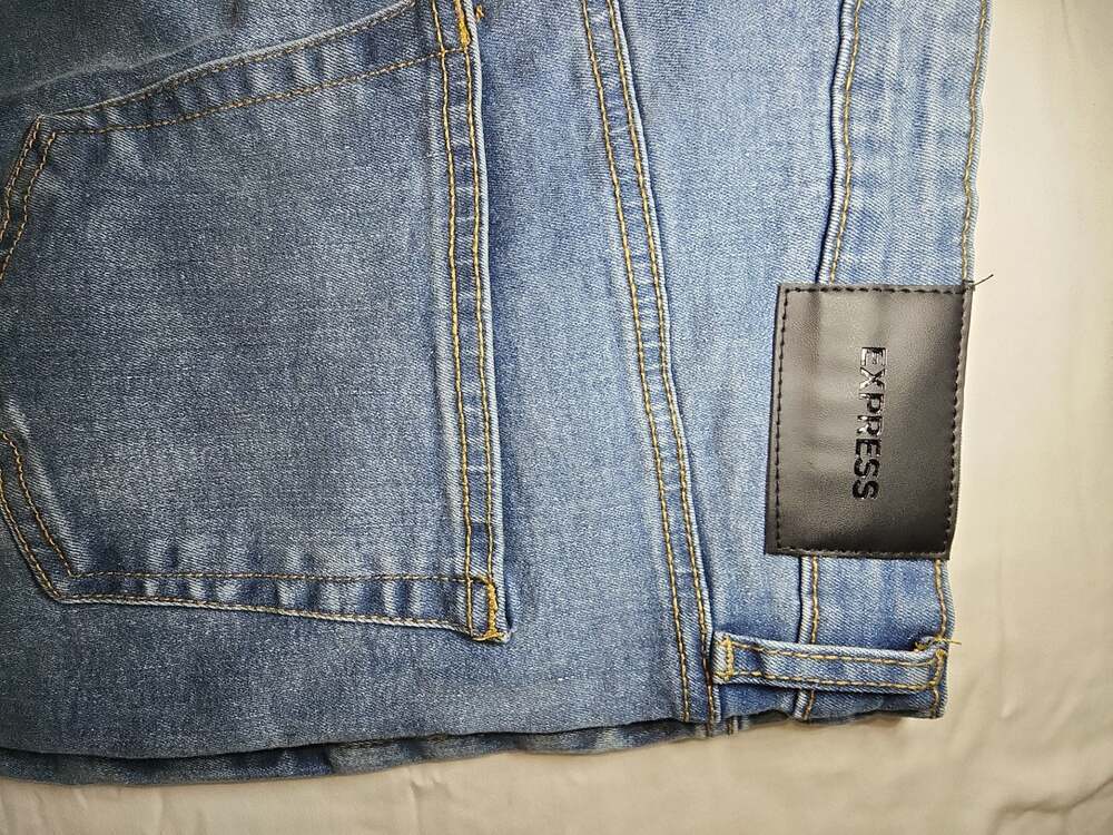 Express Athletic Slim Hyper Stretch Jeans in Melstone Wash - Picture 4 of 5